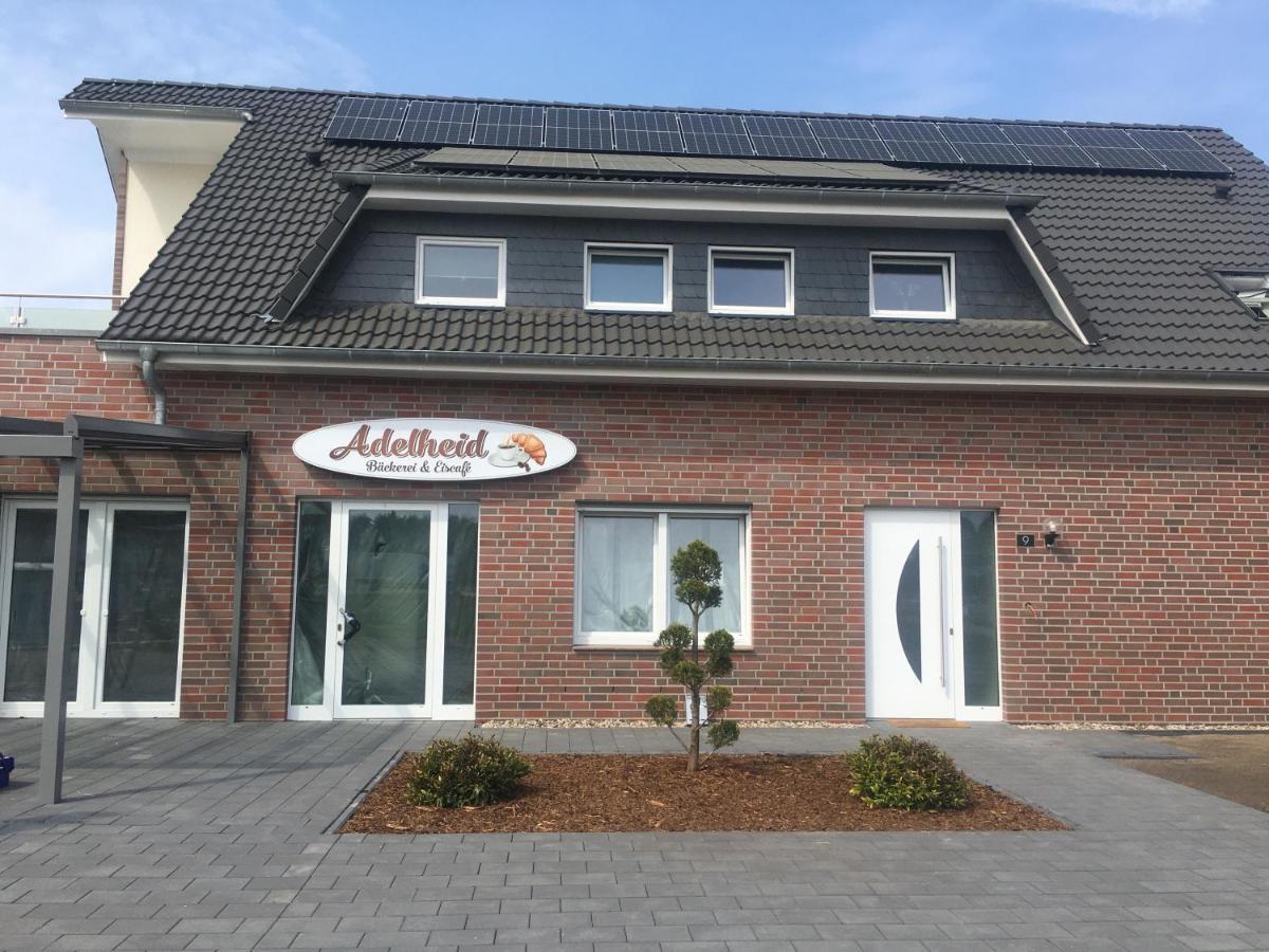 Gaeste Und Messezimmer Adelheidsdorf Extérieur photo